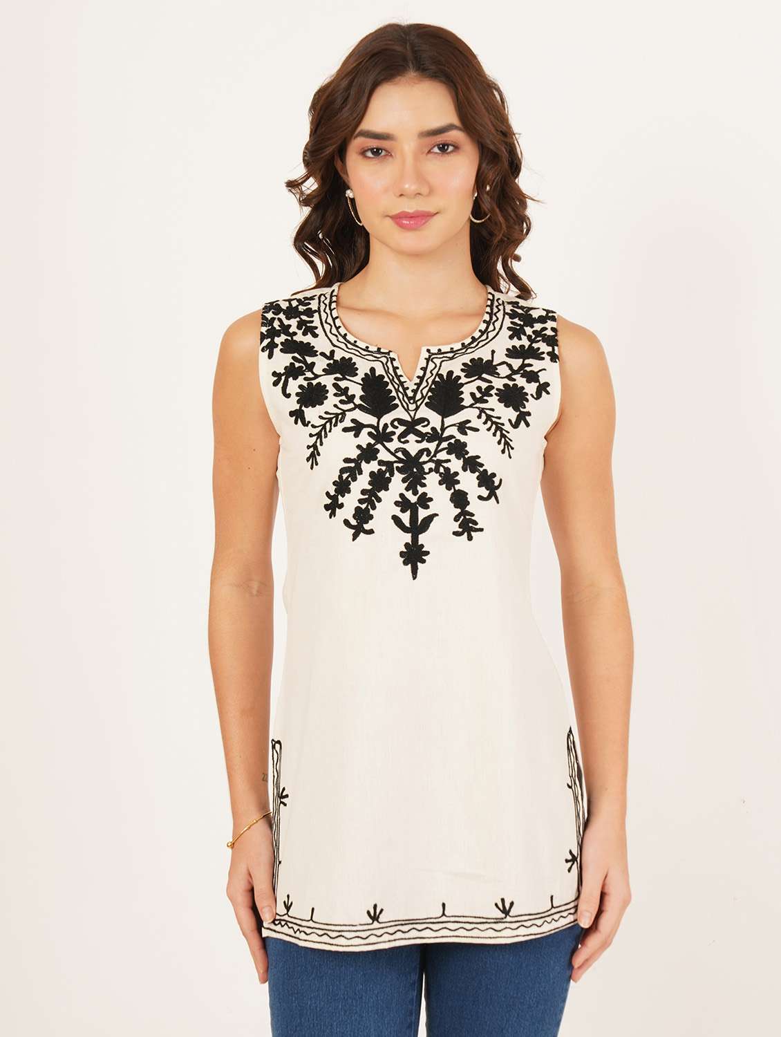 women solid wiith work sleeveless straight kurti - 22066257 - Standard Image - 1