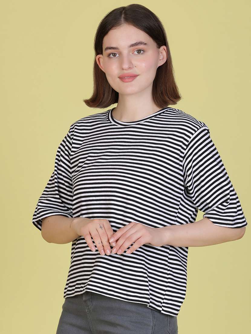 women striped short sleeve oversized t-shirt - 22066267 -  Standard Image - 1