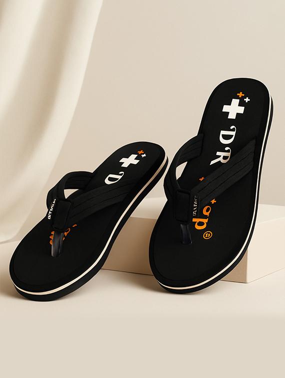 women black printed slipper - 22066273 - Zoom Image - 0