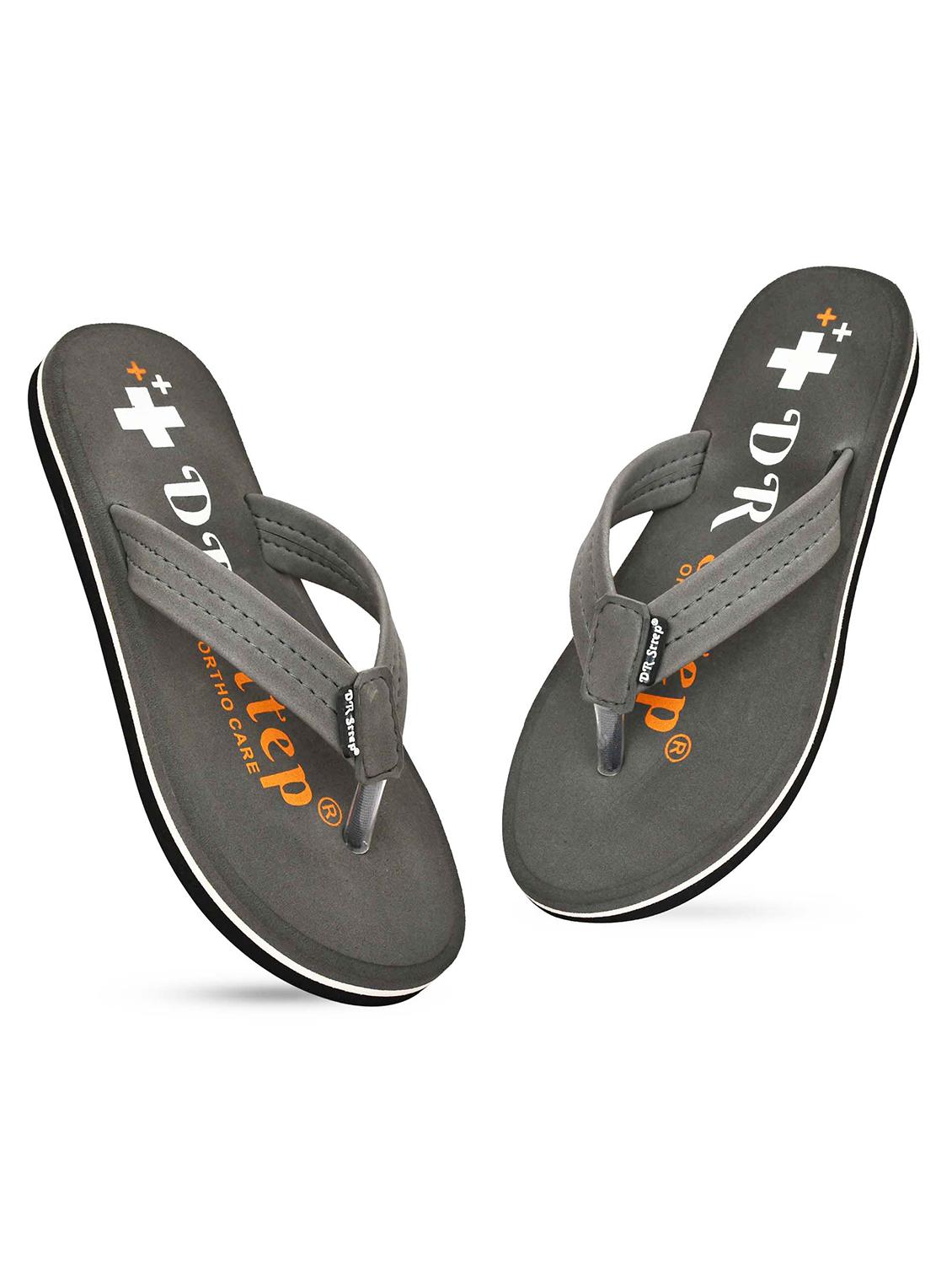 men printed slip on flip flop - 22066276 - Standard Image - 4