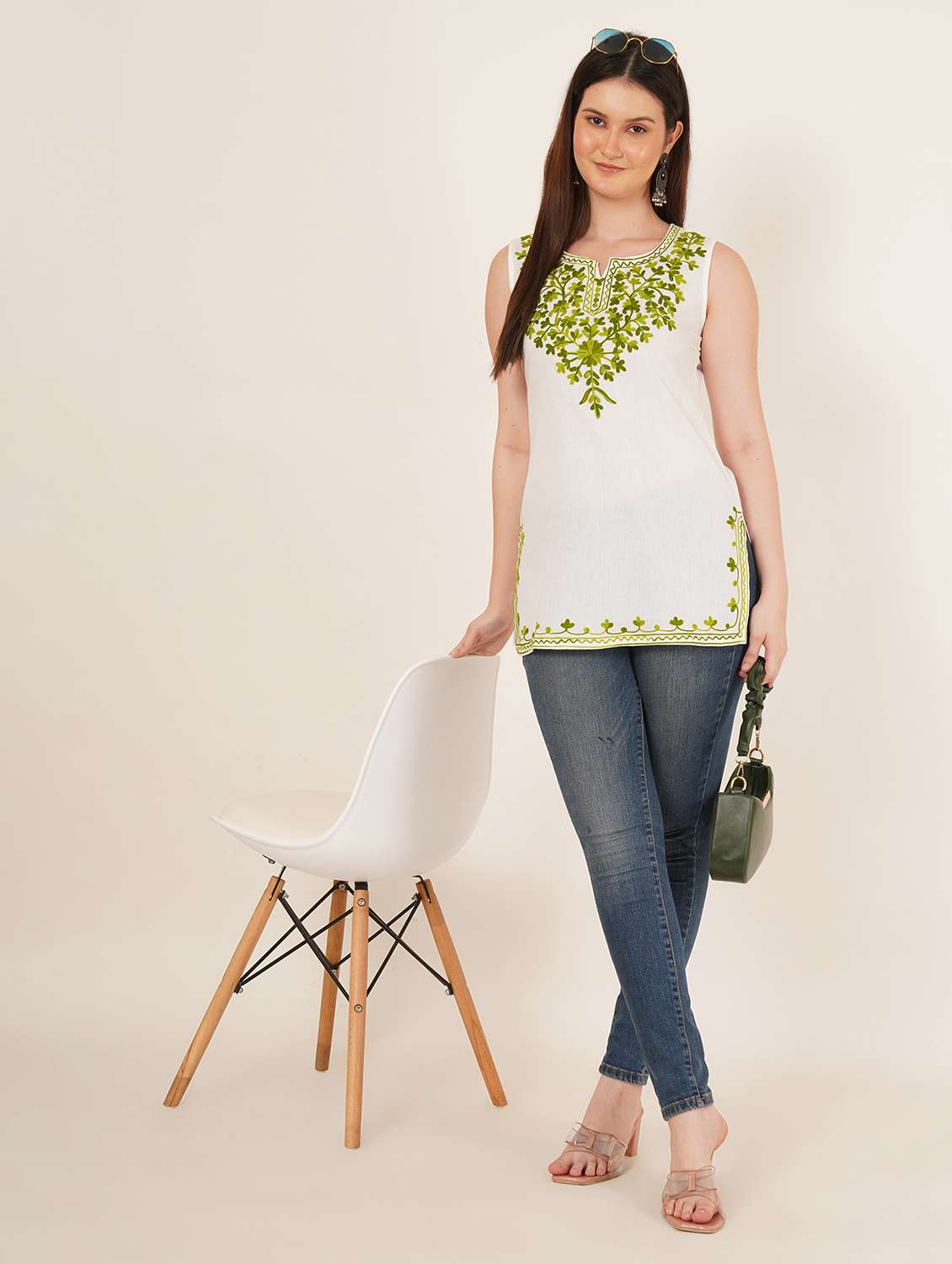 women solid wiith work sleeveless straight kurti - 22066282 - Standard Image - 4