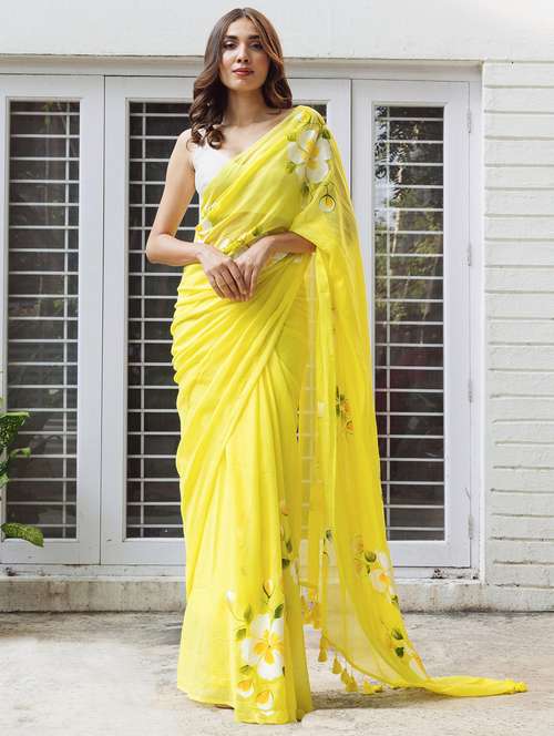 women floral printed saree with blouse - 22066305 -  Standard Image - 0