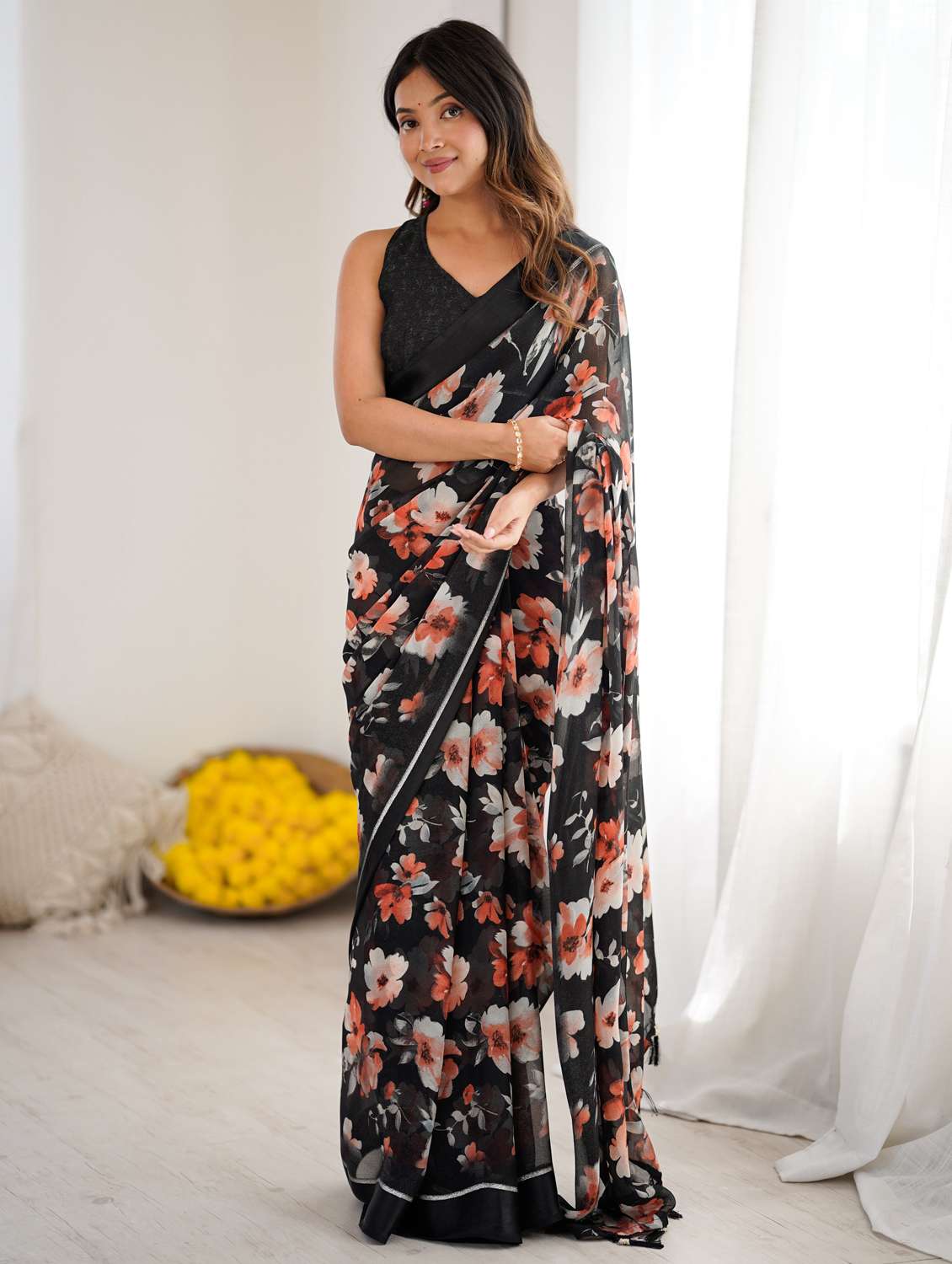 women printed casual wear saree with blouse