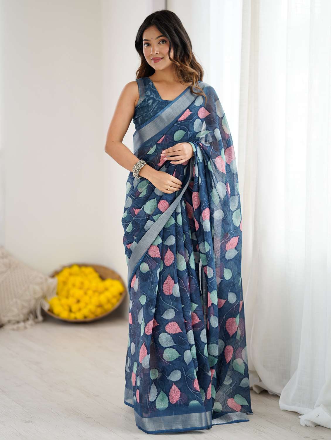 women printed casual wear saree with blouse