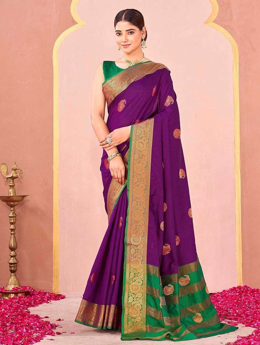 women self design banarasi saree with blouse