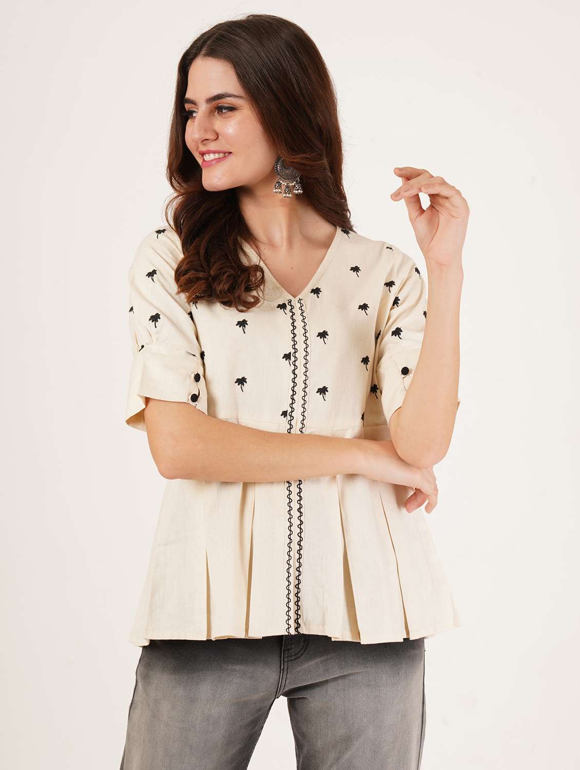 women embroidered short sleeve peplum top