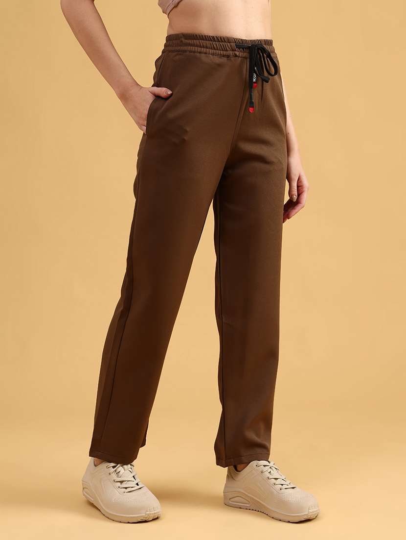 women solid mid rise straight trouser