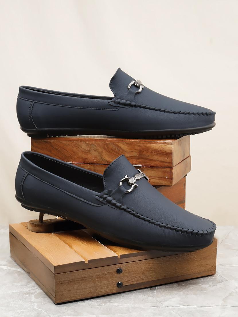 men slip on horsebit loafer - 22067534 - Zoom Image - 0