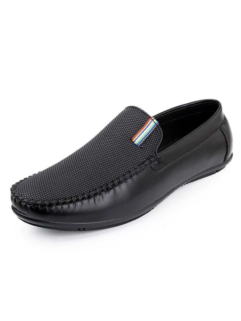 men solid slip on loafer - 22067548 - Standard Image - 1