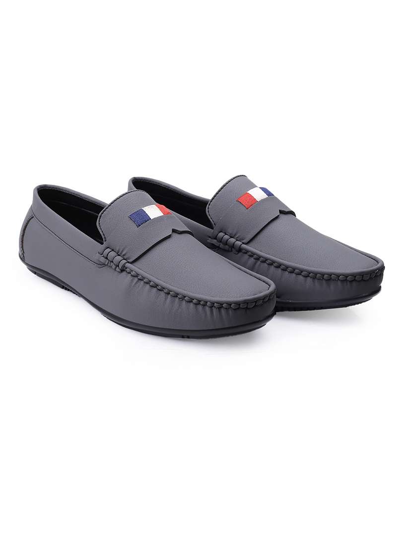 men solid slip on loafer - 22067572 -  Standard Image - 1