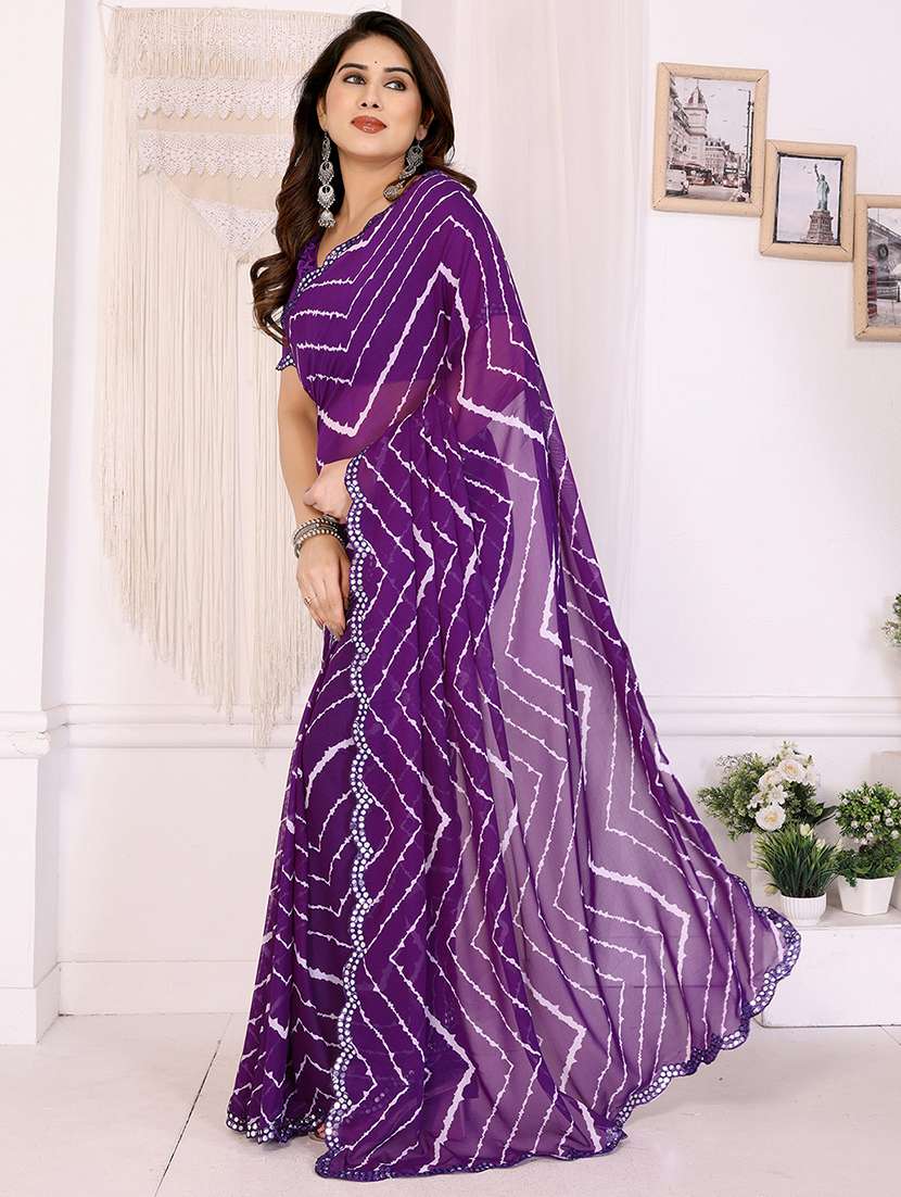 women printed casual wear saree with blouse - 22068084 -  Standard Image - 1