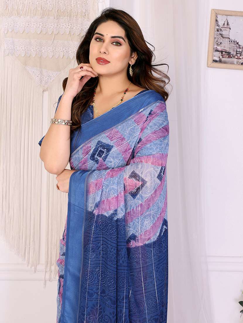 women printed casual wear saree with blouse - 22068120 - Standard Image - 4