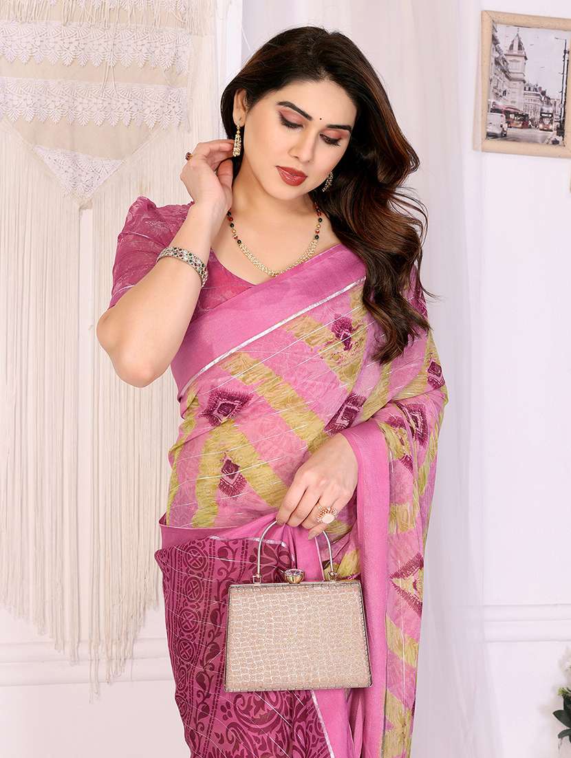 women printed casual wear saree with blouse - 22068122 - Standard Image - 4