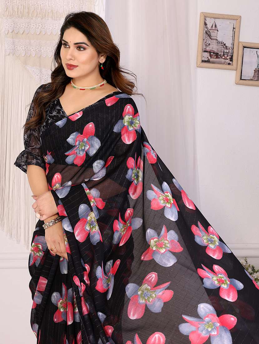 women printed casual wear saree with blouse - 22068137 - Standard Image - 4