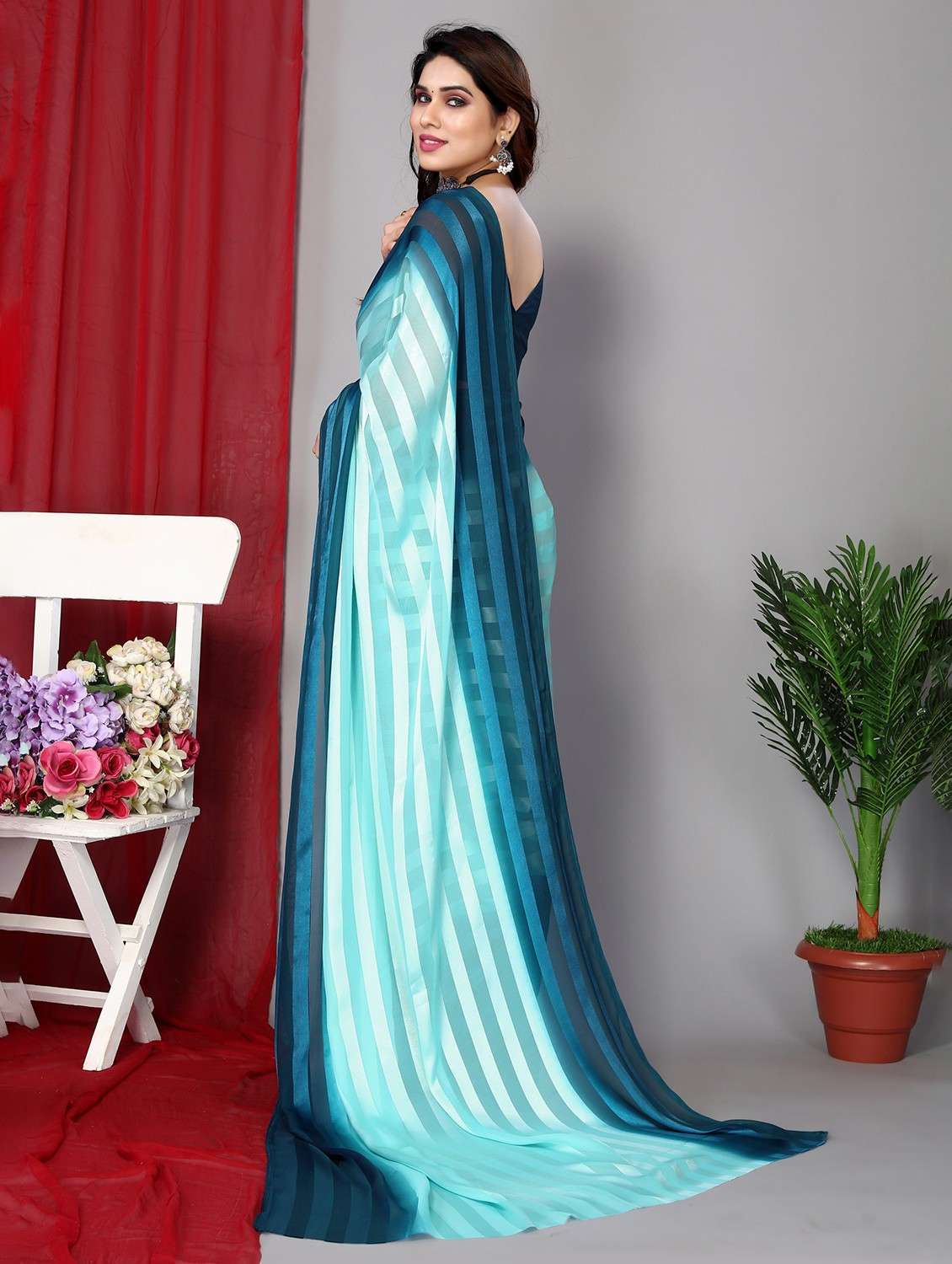 women ombre printed saree with blouse - 22068162 -  Standard Image - 4