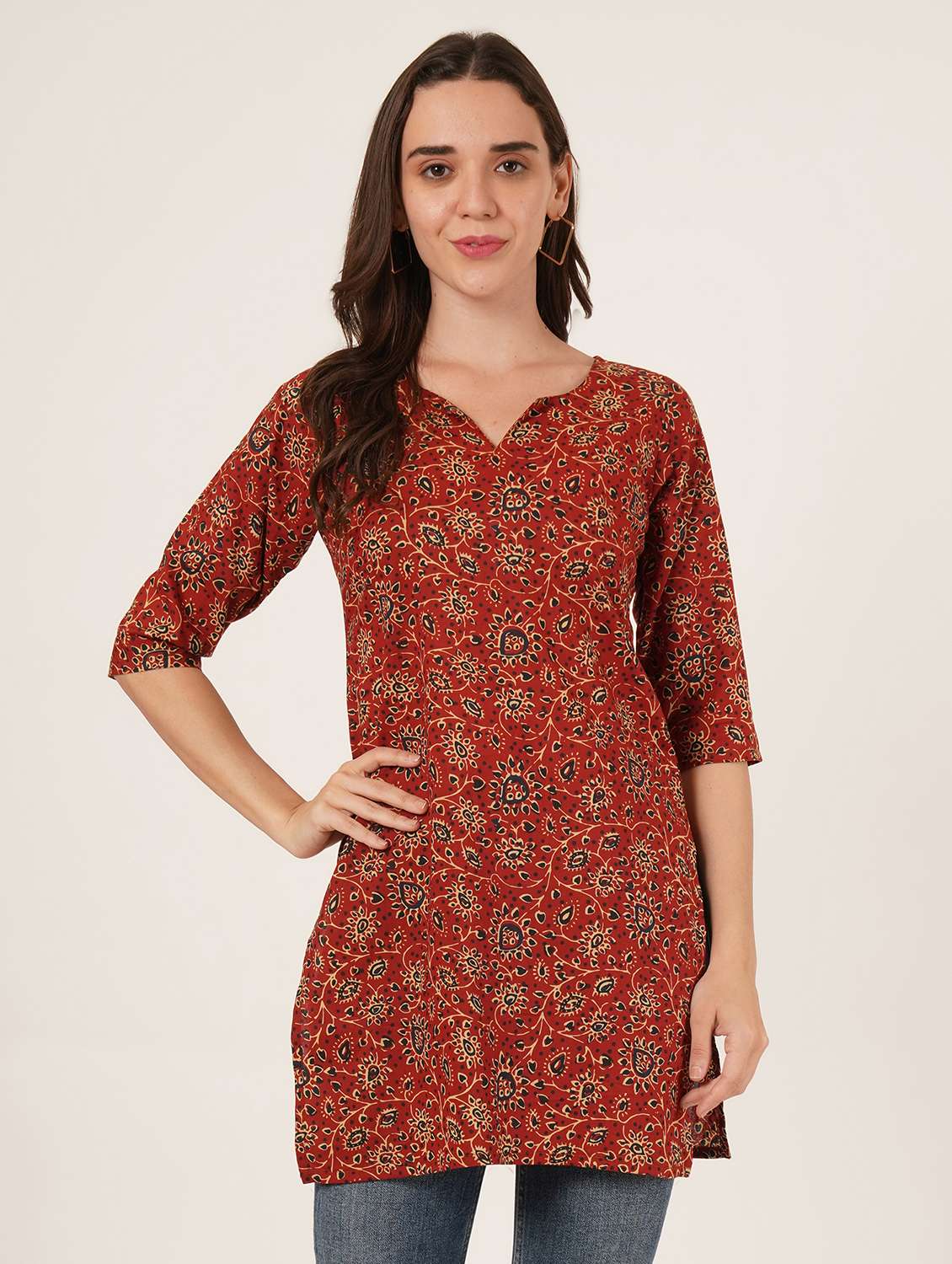 women printed three quarter sleeve straight kurti - 22068310 -  Zoom Image - 0