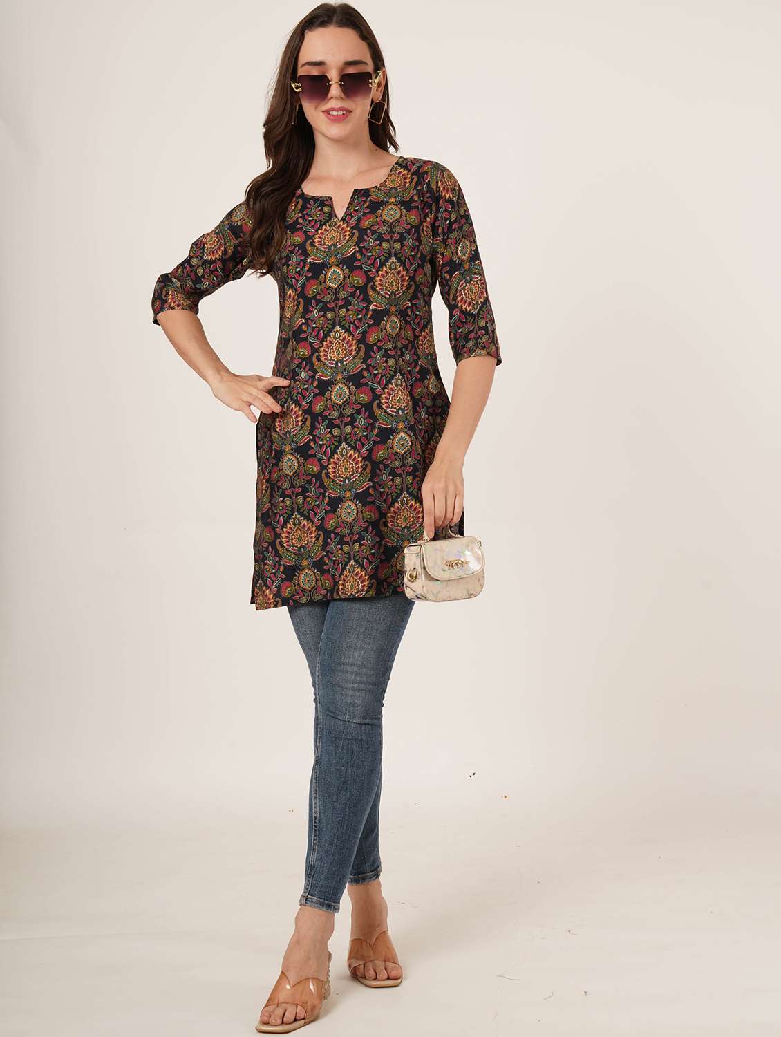 women printed three quarter sleeve straight kurti - 22068312 - Standard Image - 4