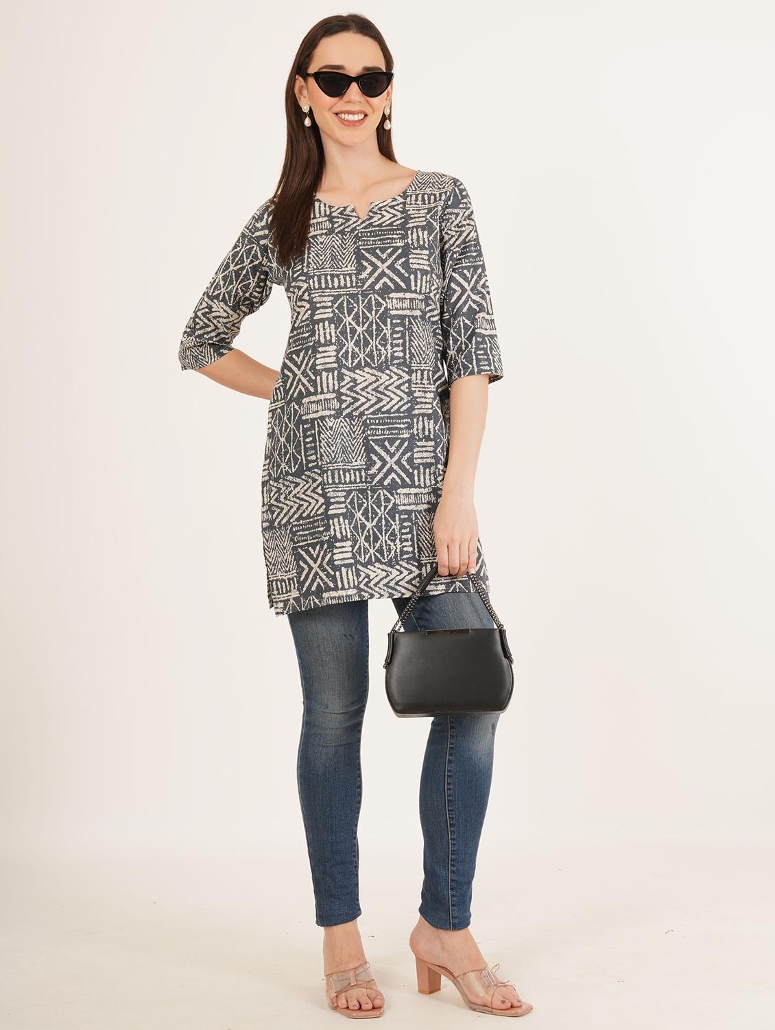 women printed three quarter sleeve straight kurti - 22068313 - Standard Image - 4