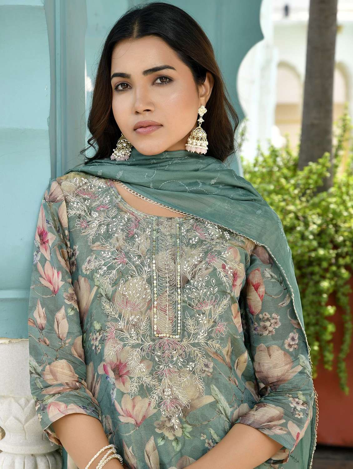 women three quarter sleeve kurta pant with dupatta set - 22068460 -  Standard Image - 4