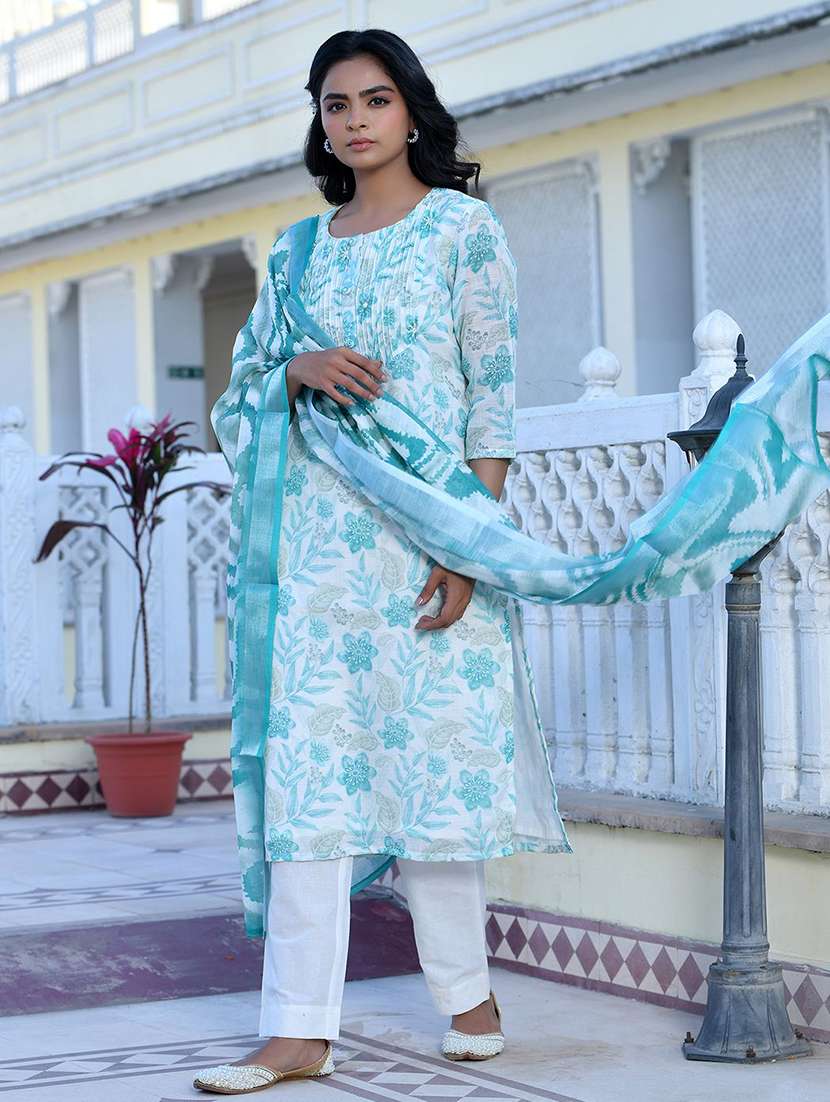 women three quarter sleeve kurta pant with dupatta set - 22068472 -  Standard Image - 1