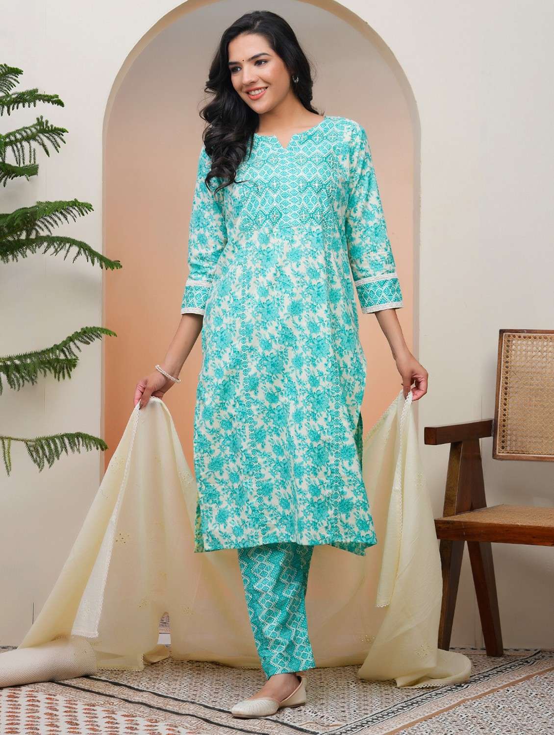 women three quarter sleeve kurta pant with dupatta set - 22068500 - Standard Image - 4