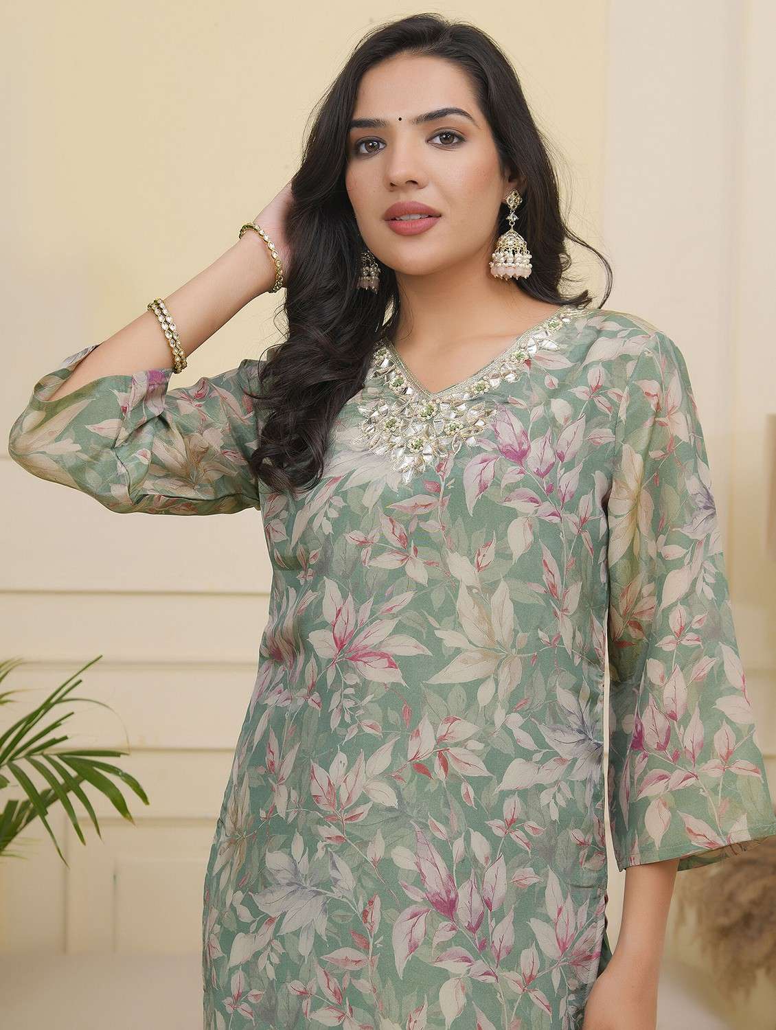 women three quarter sleeve kurta pant with dupatta set - 22068504 - Standard Image - 4