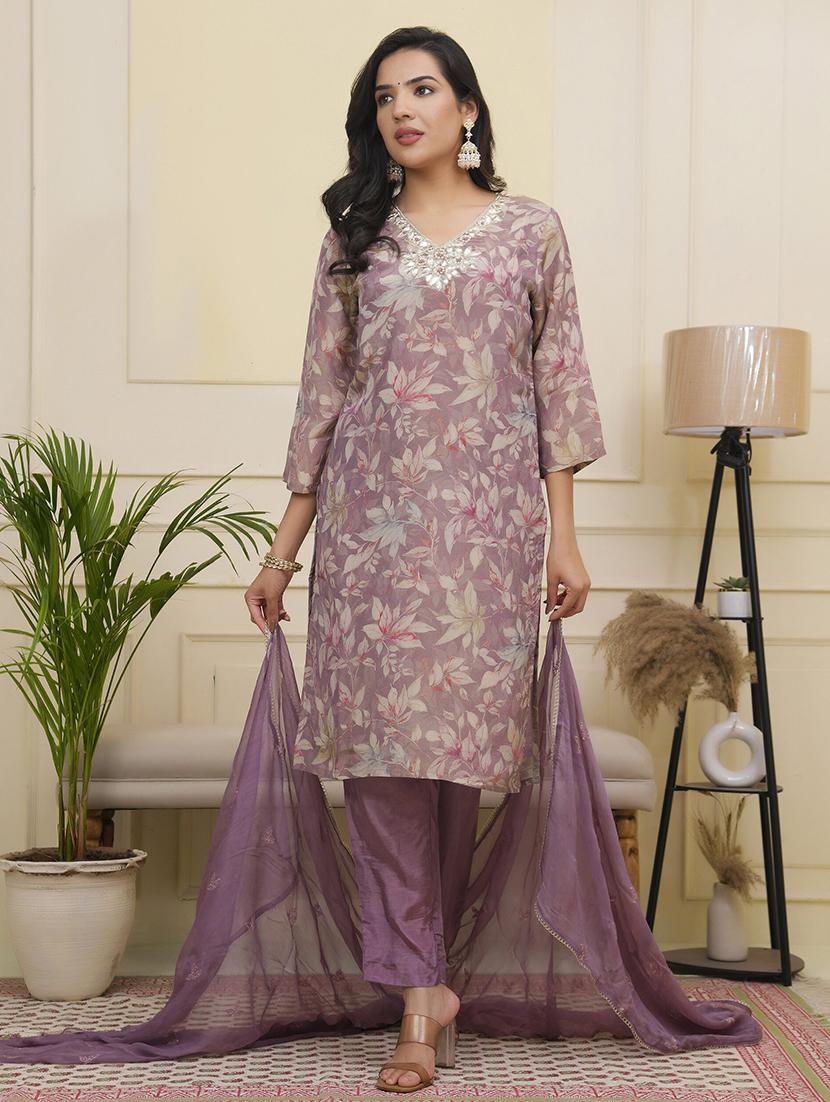 women three quarter sleeve kurta pant with dupatta set - 22068506 - Standard Image - 4