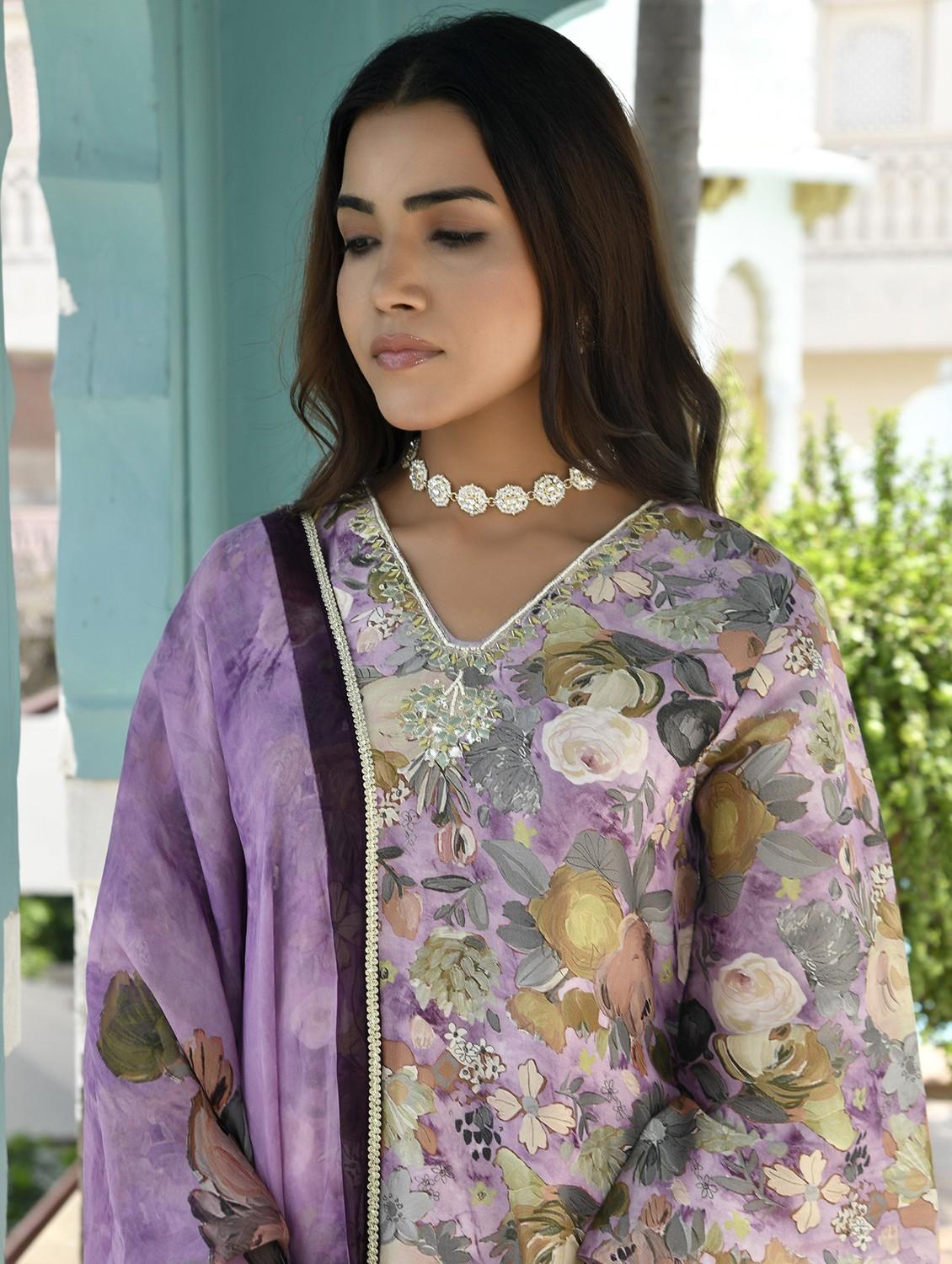 women three quarter sleeve kurta pant with dupatta set - 22068509 - Standard Image - 4