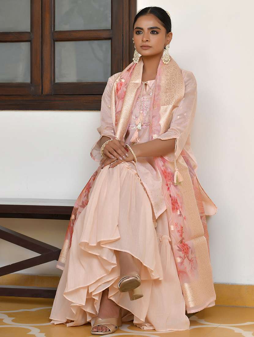 women three quarter sleeve kurta sharara with dupatta set - 22068524 -  Standard Image - 4