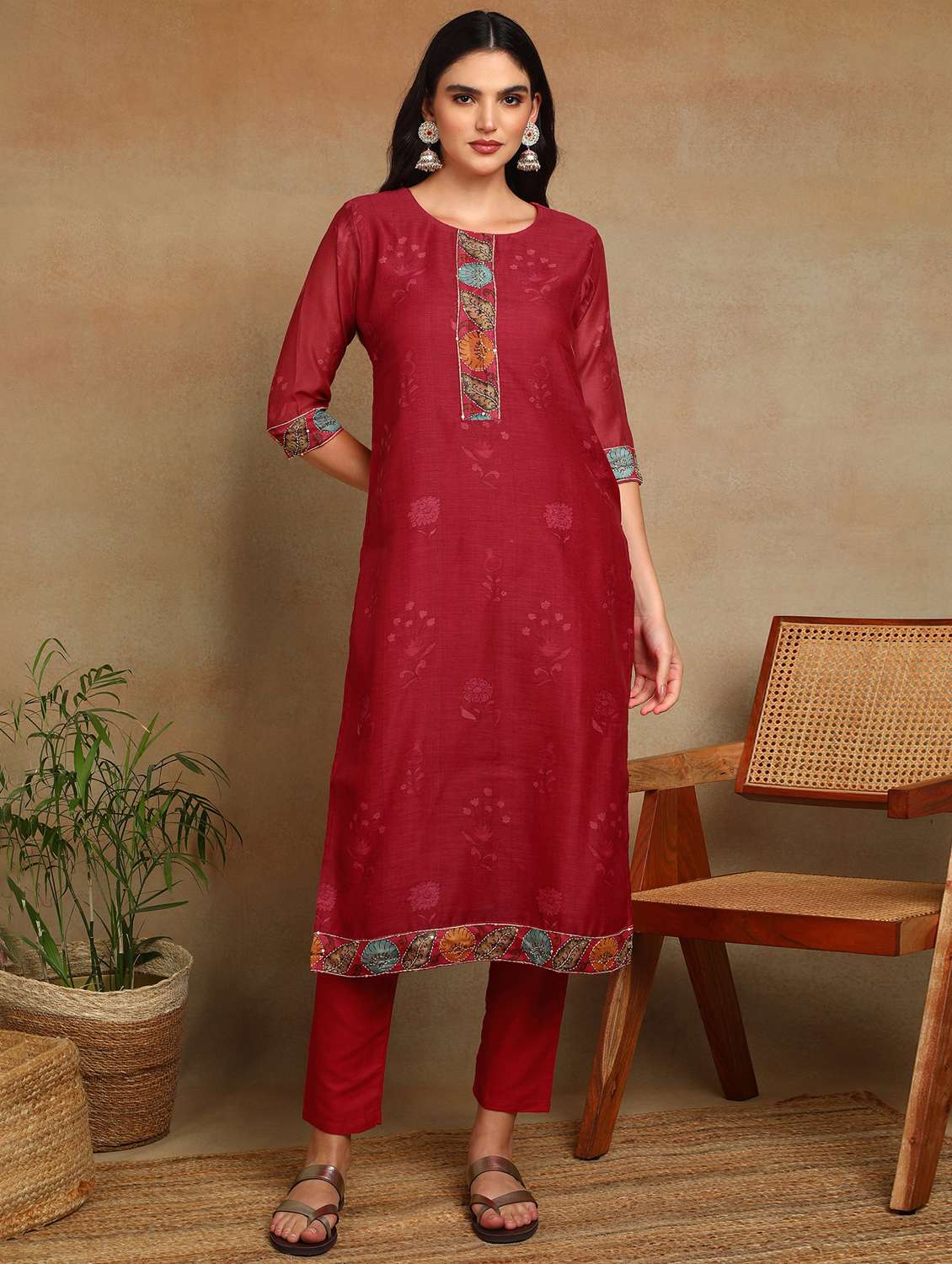 women three quarter sleeve kurta pant with dupatta set - 22068565 - Standard Image - 4