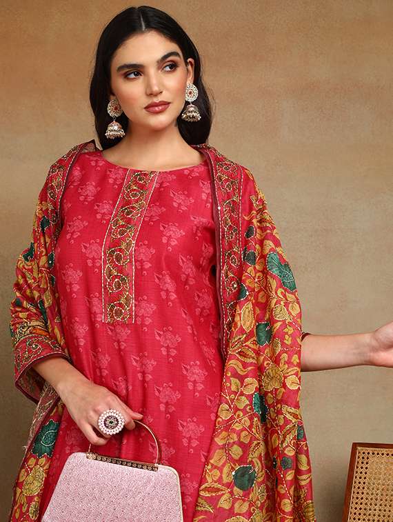 women three quarter sleeve kurta pant with dupatta set - 22068566 - Standard Image - 4