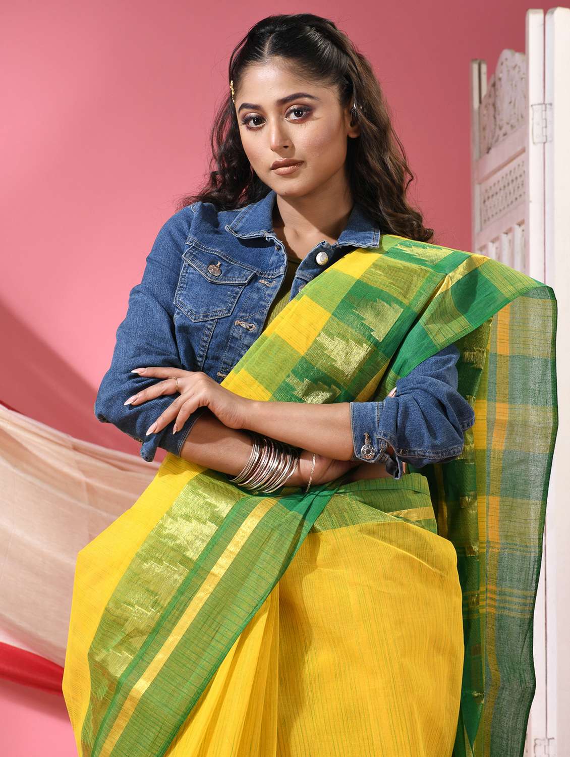 women self design handloom saree - 22068611 -  Standard Image - 4