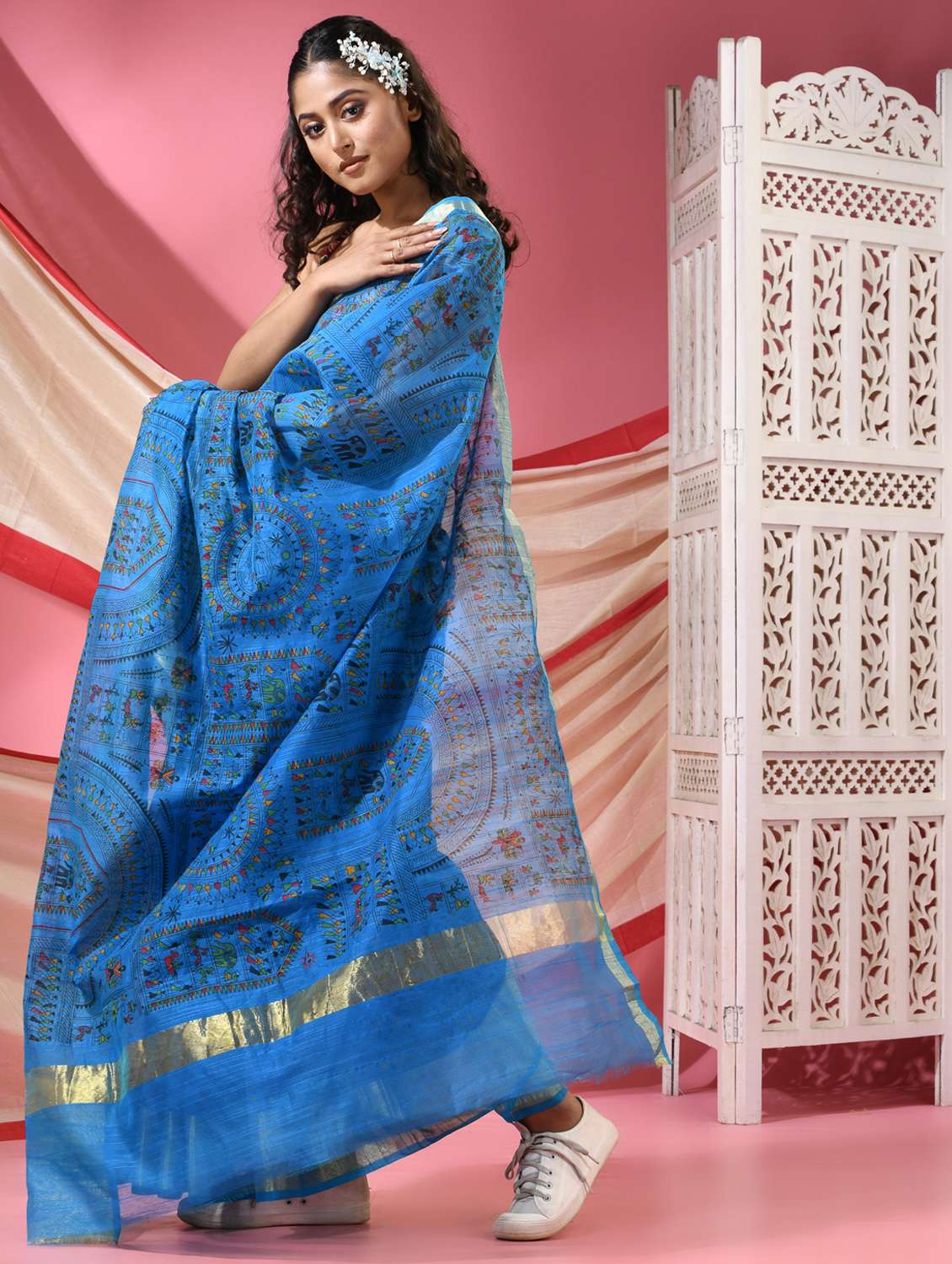 women warli printed handloom saree with blouse - 22068647 -  Standard Image - 1