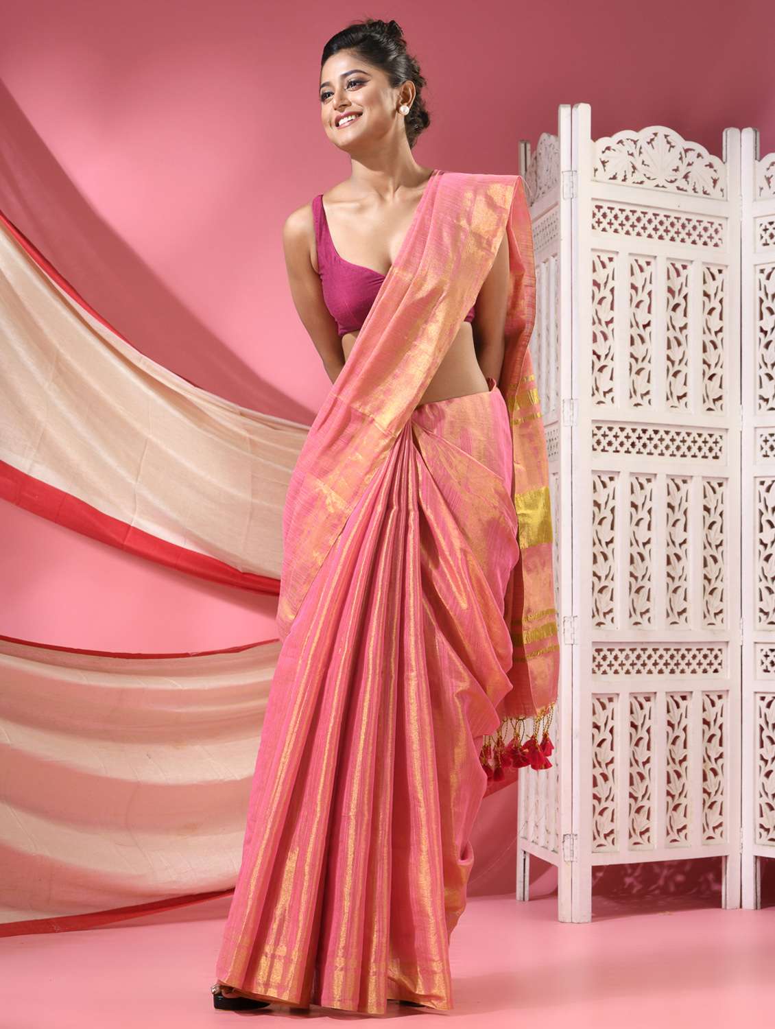 women solid tussar silk saree with blouse - 22068652 -  Standard Image - 1