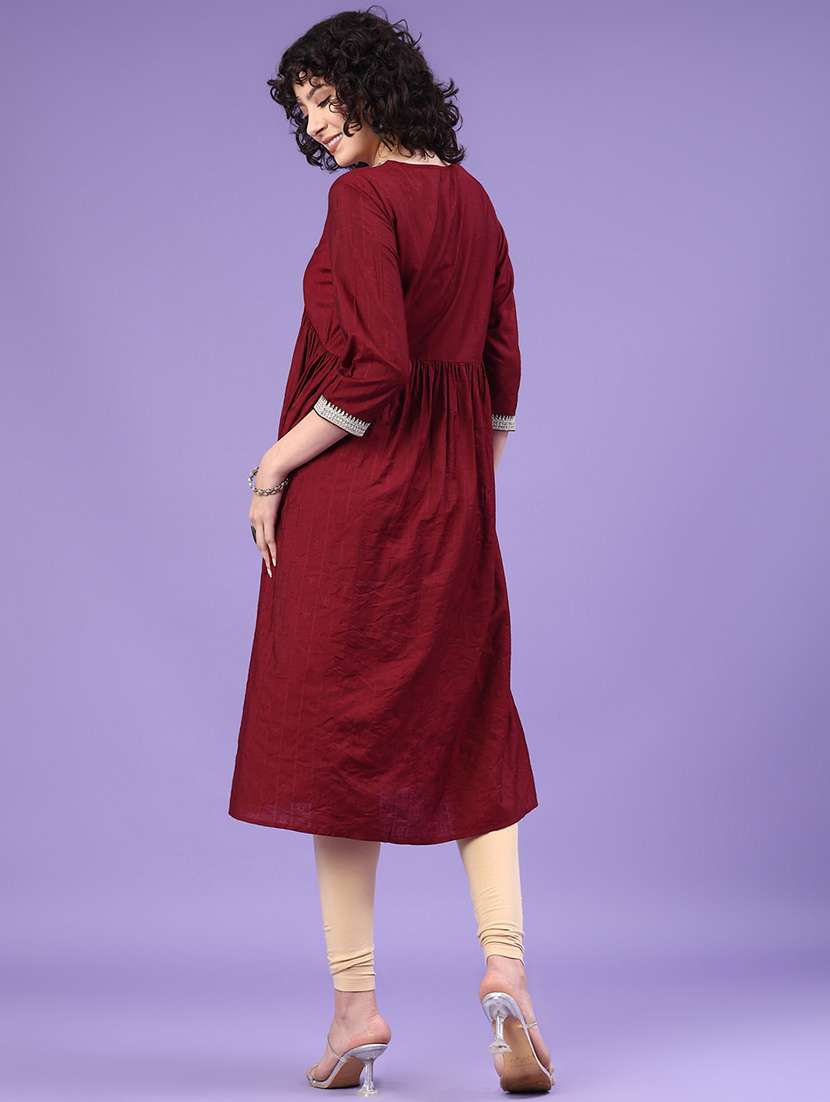women solid three quarter sleeve a-line kurta - 22068945 -  Standard Image - 4