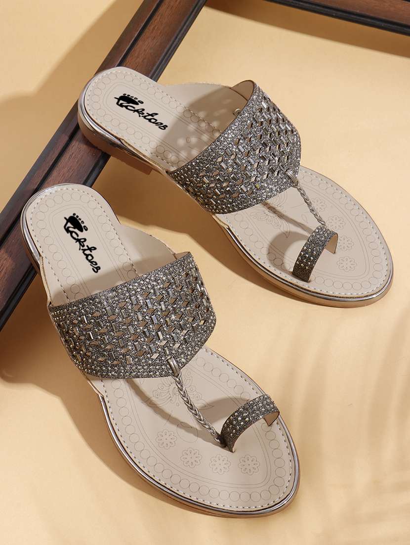 women embellished one toe flat sandal - 22069086 - Zoom Image - 0