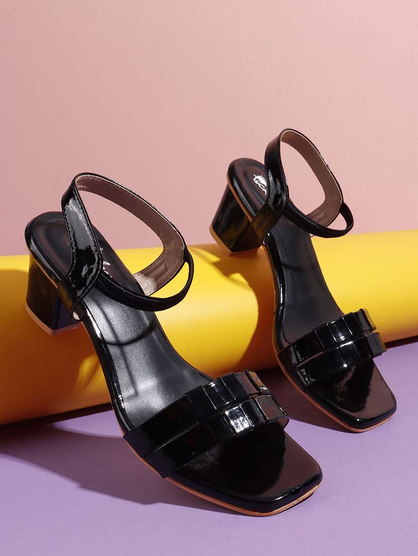 women solid back strap block heels - 22069099 -  Zoom Image - 0