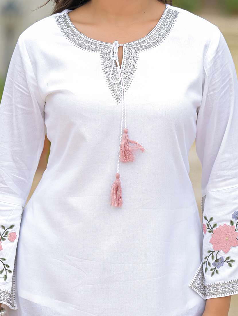 women embroidered long sleeve top - 22069146 -  Standard Image - 4