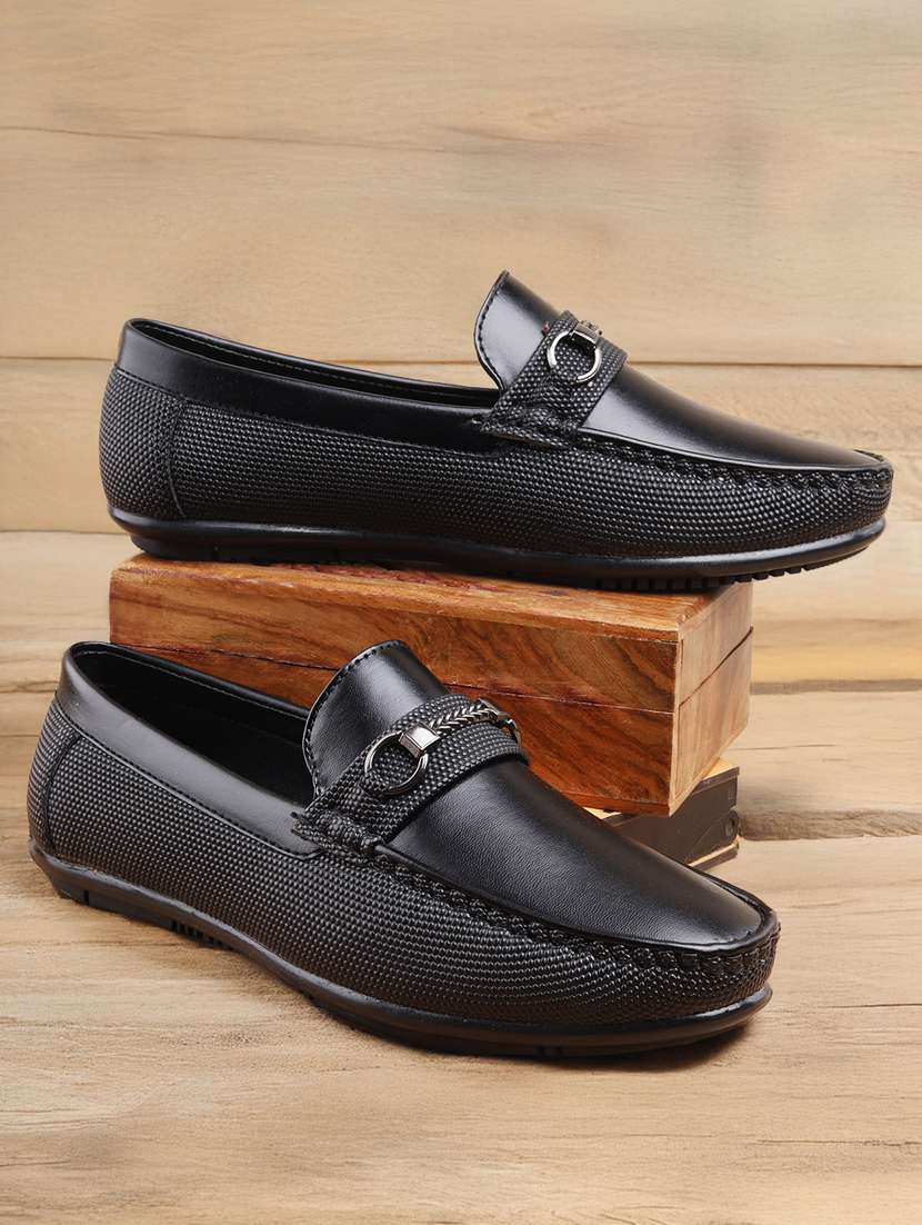 men black slip on loafer