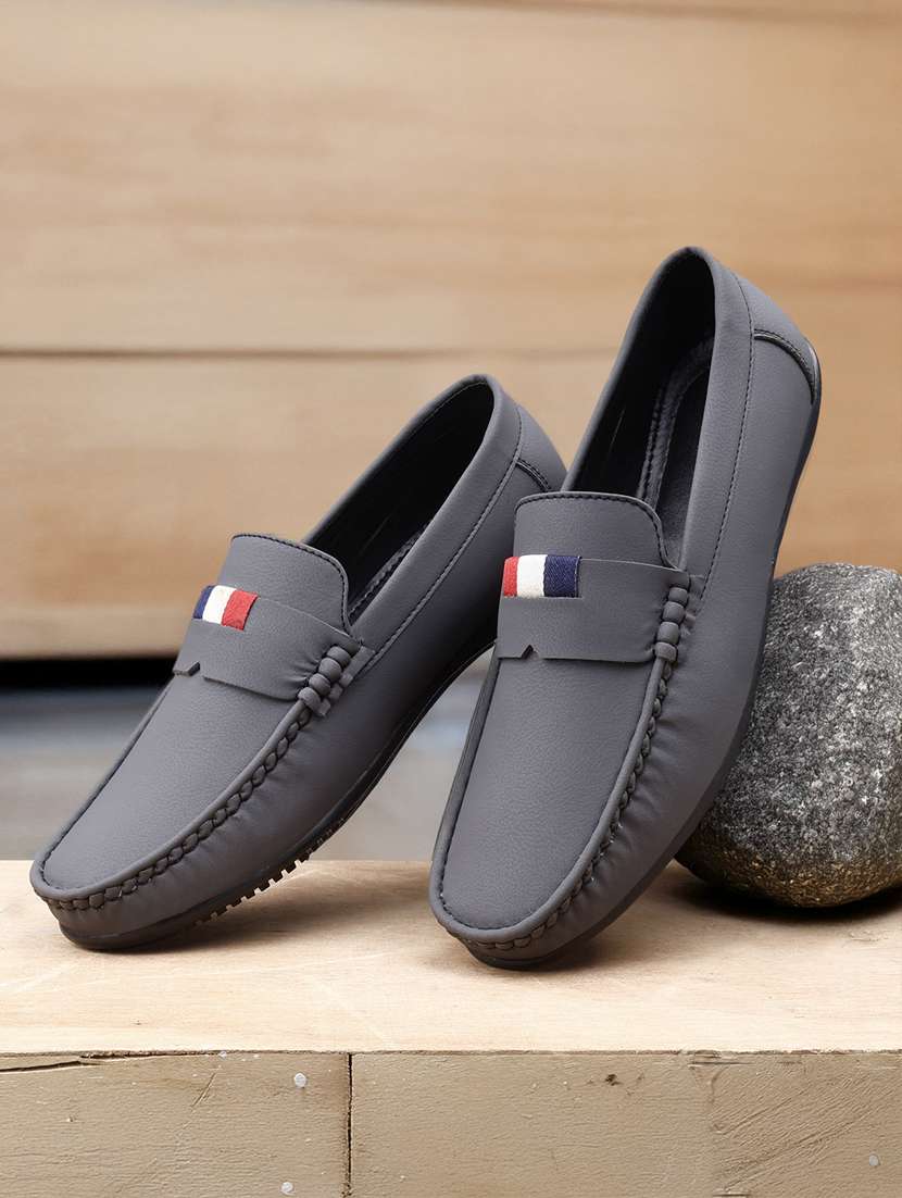 men grey slip on loafer