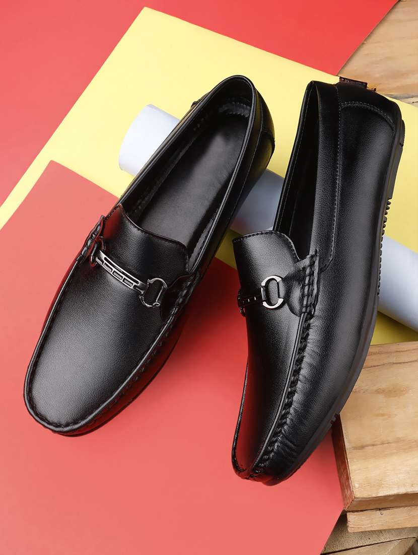men black slip on loafer