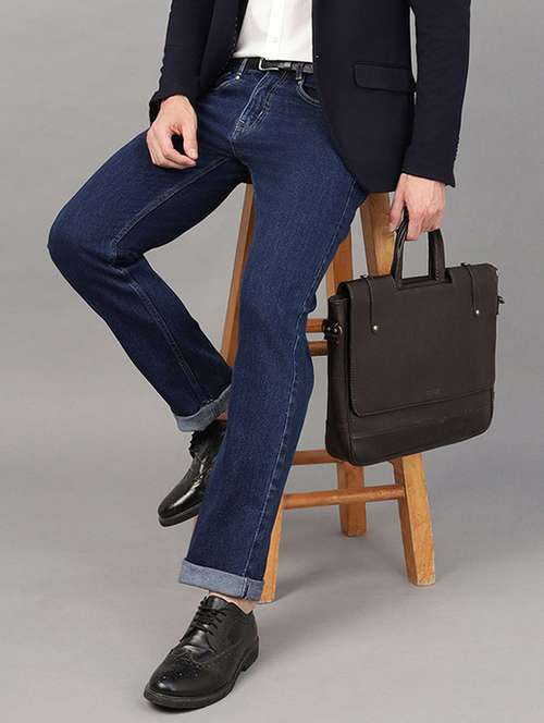 men solid mid rise slim fit jean - 22069238 - Standard Image - 0