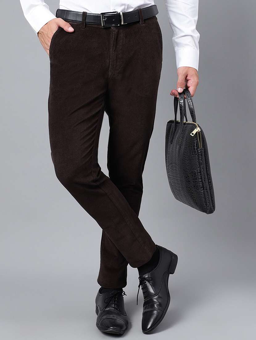 men solid mid rise flat front trouser