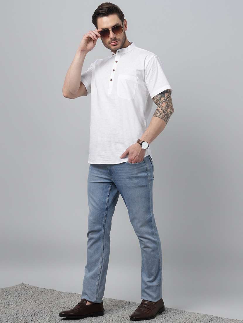 men mandarin neck short sleeve short kurta - 22069400 -  Standard Image - 4