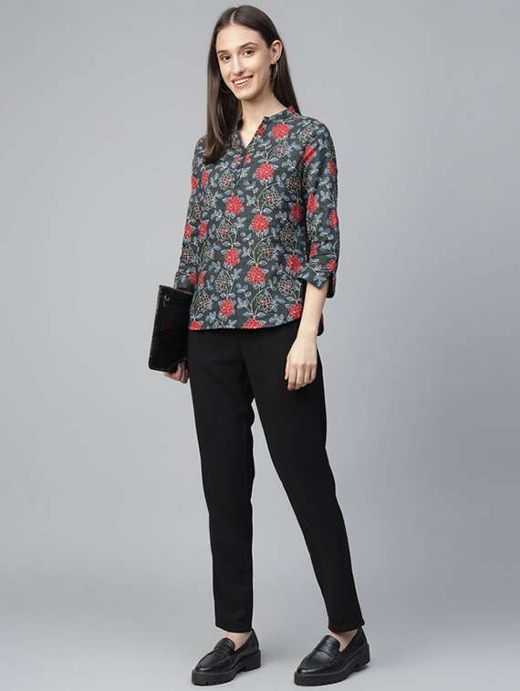 women printed long sleeve regular fit top - 22069434 - Standard Image - 4