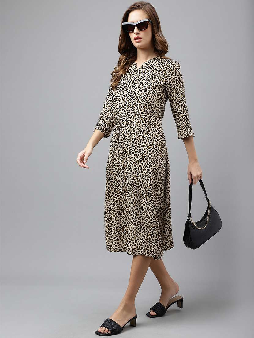 women animla print three quarter sleeve a-line dress