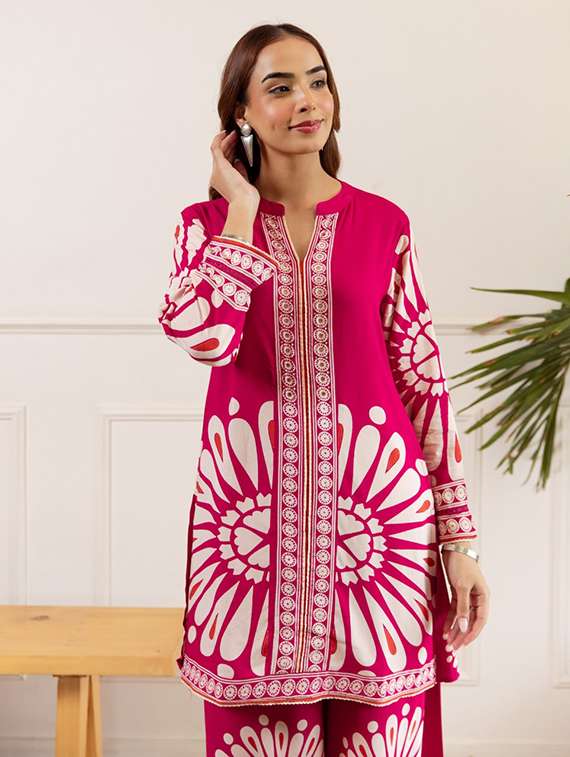 women printed long sleeve ethnic co-ord set - 22069615 - Standard Image - 4