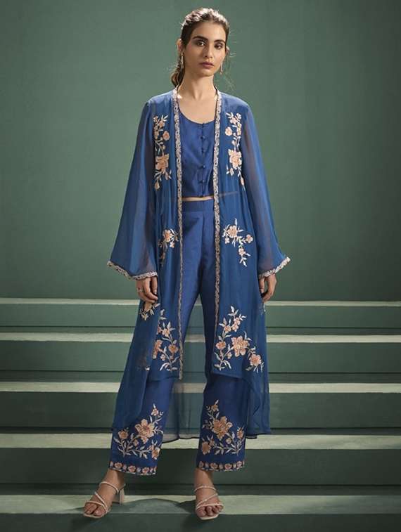 women embroidered long sleeve fusion set