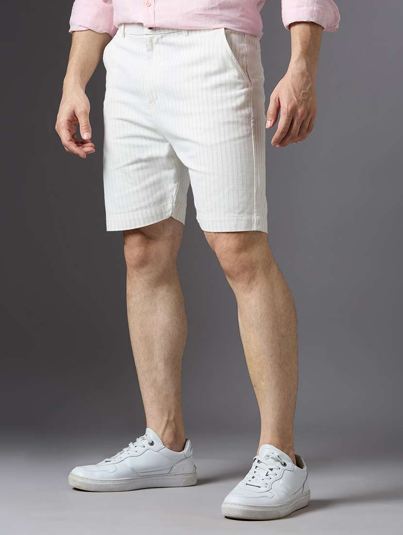 men striped mid rise regular fit shorts - 22069689 -  Standard Image - 1