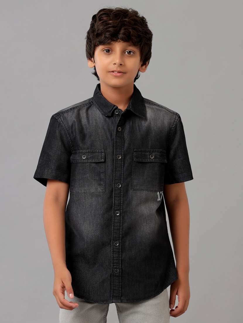 boys collared short sleeve regular fit shirt